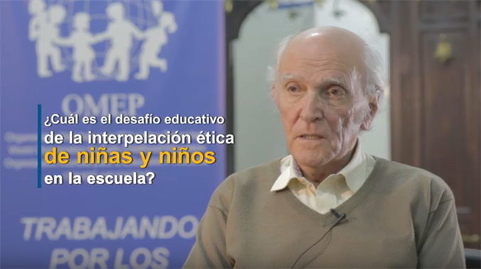 A la información tenemos que transformarla en conocimiento