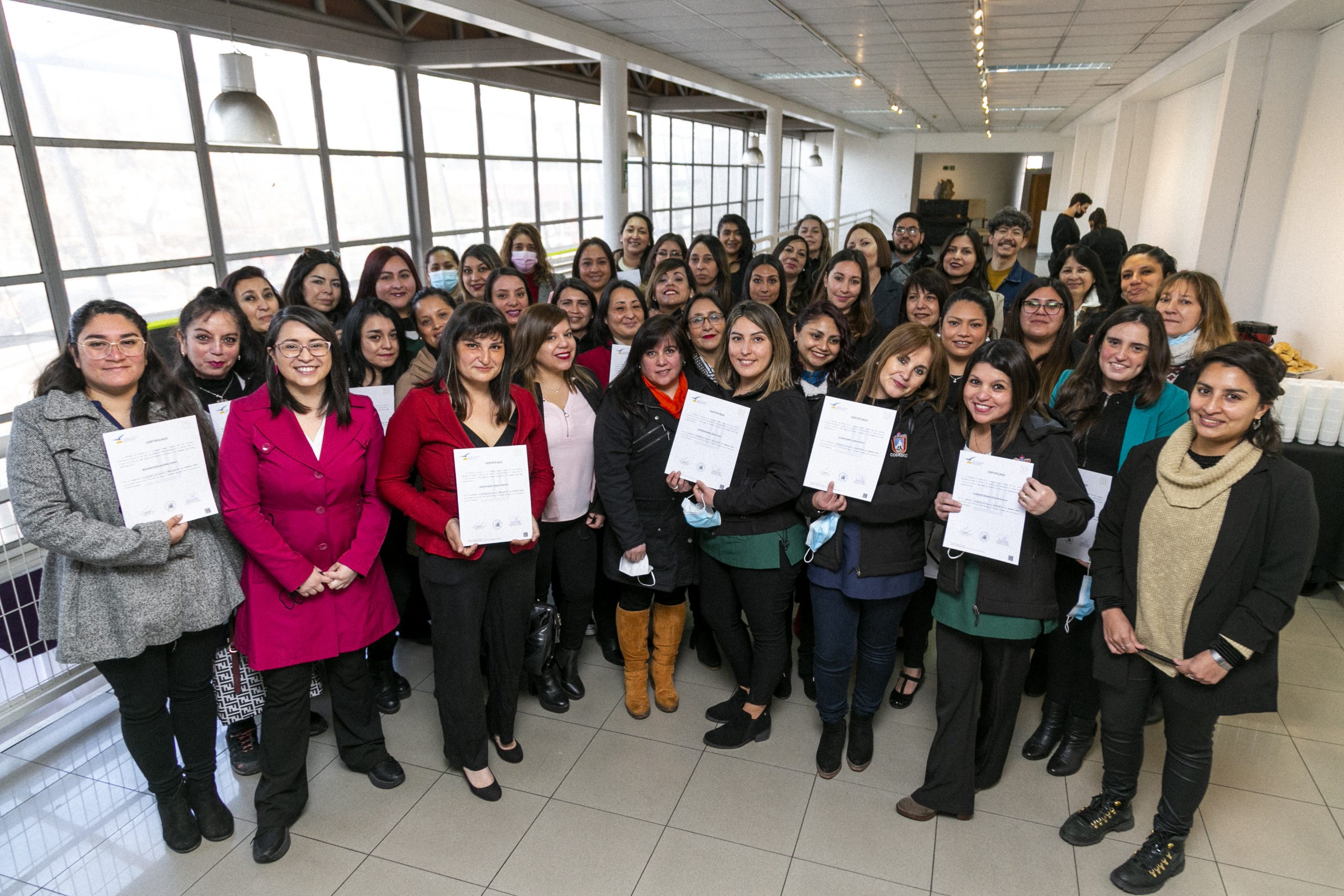 Fundación Arcor Chile y CODEDUC de Maipú entregaron certificación a 44 educadoras y técnicas en educación parvularia